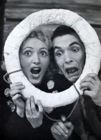 Praha-Kobylisy, Lidové divadlo, Ostrov Milování, 1943