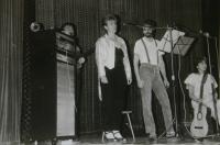 DVOŘÁKOVÁ, Anna, Stonařov