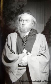 Žďár nad Sázavou, Žďárské divadlo, Úsměvy a kordy, 1957