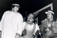 Ořechov u Brna, Tylovo divadlo, Ubu králem, 1987