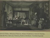 Lysá nad Labem, výstava DIVADLO JE PODIVUHODNÁ VĚC..., Dámy a husaři, 1955, výstavní panel, 2018