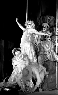 Zeleneč, Z divadlo, Guločka, Jiráskův Hronov 1982