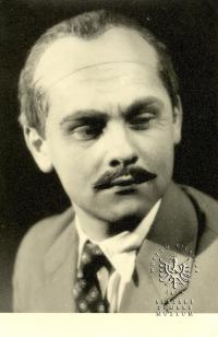 Komárov, mč. Opava, DS ZK ROH Galena, RUR - A. Kadlčík jako Dr. Gall, 1958