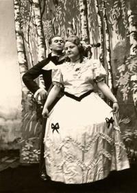 Praha-Kobylisy, Lidové divadlo, Taneček panny Márinky, 1937