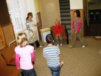 Kyjovice, ZŠ, členové kroužku při zkoušce, 2009