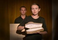 Praha, KALD DAMU, Sleď pod kožichem, RAW, CP Loutkářská Chrudim 2019