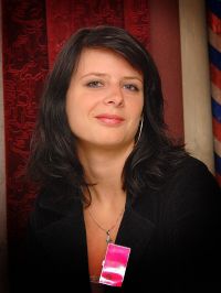 KDP 2006, Housová - portrét.