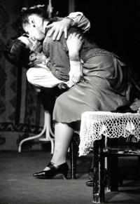 Říčany, Tyl, Sebevraždy na jaře zakázány, KP Wintrův Rakovník 1998