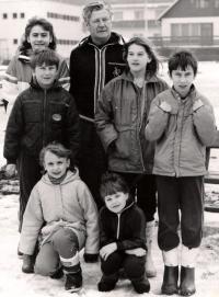 Chomutov, Karel Čapek, pionýrský divadelní soubor ZK železničářů, Josef Vykrůtil a dětský soubor v SOS vesničce, s. a.