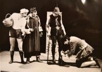 Dobruška, Spolek přátel divadla, Dlouhý, Široký, Krátkozraký, kartotéka her, 1992