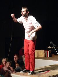 Brno, Husa na provázku, Svůdné, jeden z autorů a herců Jiří Jelínek, 2005