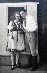 Praha-Kobylisy, Lidové divadlo, U panského dvora, 1940