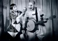 Praha, Divadlo v Dlouhé, Zpívej, klaune…, CP FEMAD Libice n. Cidl. 1999