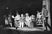 Karolinka, Honsy, Jak sa chodí do světa za štěstím, 1990