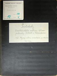 Chrudim, Sokol, Protokoly loutkářského odboru, 1933 - 1939