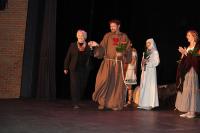 Toronto, Nové divadlo, Zdaleka ne tak ošklivá, jak se původně zdálo, 2017