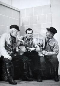 Praha-Kobylisy, Lidové divadlo, Můj pan syn, 1944