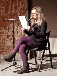 Praha, Kámen, Asi ani zahrada, Císařovy nové šaty 2026