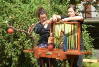 Praha, Loutky bez hranic, Jabloňová pohádka, CP Loutkářská Chrudim 2013