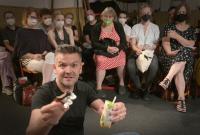 Kadaň, Divadlo Navenek, Všechny báječný věci, CP Jiráskův Hronov 2021