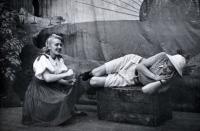 Praha-Kobylisy, Lidové divadlo, Ostrov Milování, 1943