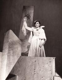 Hronov, MAJ, Sněhová královna, 1955