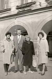 Praha, Pražská zpěvohra, fotografie ze zájezdů, Litomyšl 2. pol. 20. stol.