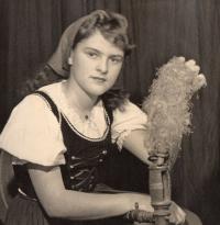 Bílá Třemešná, školní soubor, Zlatá nit, 1961