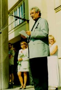 Hronov, CP Jiráskův Hronov a II. Festival Středoevropské sekce AITA/IATA, zahájení, 2000