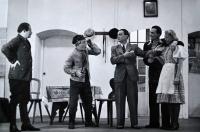 Praha-Kobylisy, Lidové divadlo, Můj pan syn, 1944