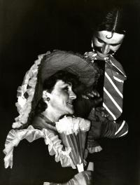 Lysá nad Labem, Divadlo AHA!, Svůj k svému, 1985