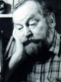 DVOŘÁK, Jan V., režisér Východočeského loutkového divadla Drak, asi 90. léta 20. stol.