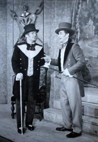 Praha-Kobylisy, Lidové divadlo, Perle panny Serafinky, 1941