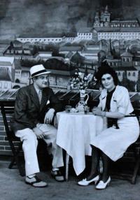 Praha-Kobylisy, Lidové divadlo, Tonča komediantka, 1942