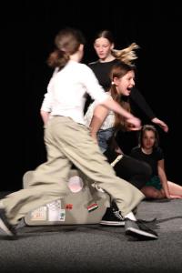 Pardubice, ZUŠ Polabiny, Čistírna, Kufr nesmyslů, KP DIVadelní SEtkání 2024