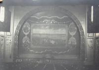 Hořice, sál ochotníků, foto 4, portál s oponou