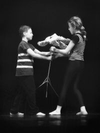 Praha-Smíchov ,ZŠ Výmolova Vidím vás,  Bzum Bzum, 2004