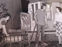 Košťálov, Sokol, Sousedi