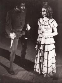 Hronov, SDO, Ze života hmyzu, 1947