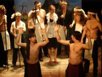 Praha-Staré Město, Příšerné děti, Purpurový ostrov