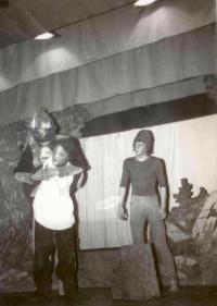 Mladějovice, Skupa, Princezna Žofinka a drak Dynamit, 1977