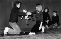 Pražský kalich 1983, Praha-Vinohrady, Paraple, Auto z pralesa