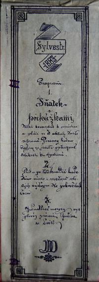 Kukleny, Tyl, Plakáty