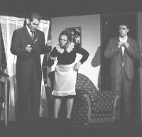 Praha-Kobylisy, Rachtámiblatník, Hrobka s vyhlídkou, 2004