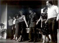 Mladějovice, Skupa, Nepožádáš o manželku bližního svého, 1988