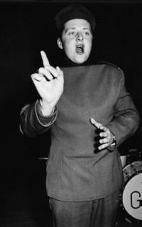 Nitra, Absolutní nedivadlo, Matiné Absolutního nedivadla a The Greens, 1967