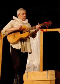 Plzeň, Divadelní spolek Jezírko, Kulhavý mezek aneb Výbuch na Jičínském zámku, 2008