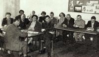 Brno, LD ZK 1. Brněnské strojírny závodů K. G. soubor při diskusi na NP v Opavě, 1957