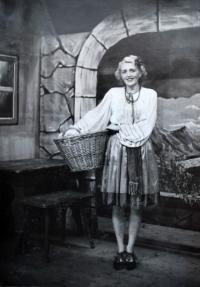 Praha-Kobylisy, Lidové divadlo, Děvče z přístavu, 1941