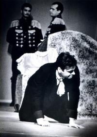 Česká Lípa, Divadelní klub Jirásek, Tři sestry, Českolipský divadelní podzim 1999